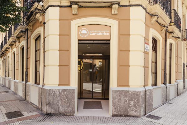 Clínica dental en Gijón